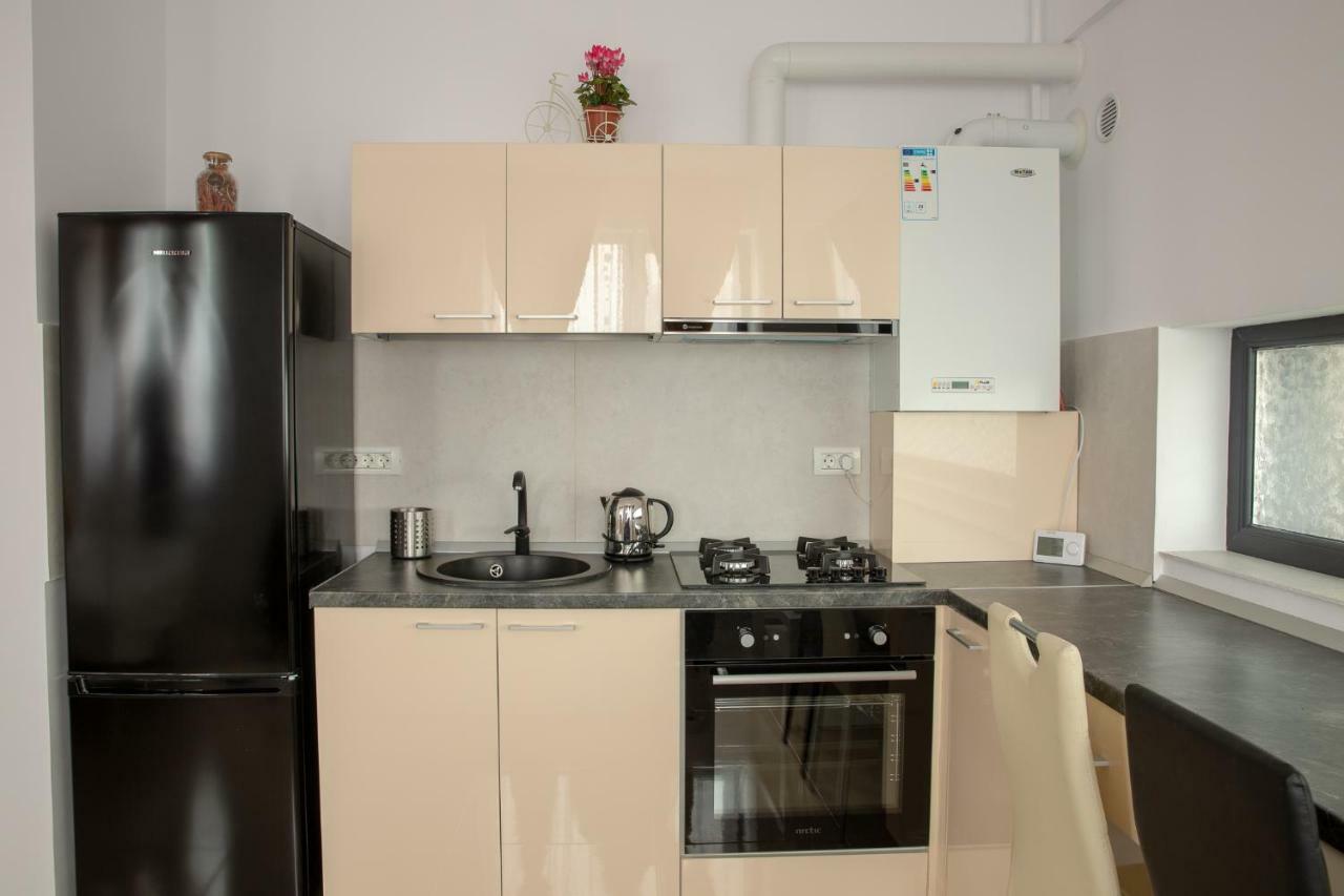 Studio Ambiance , Mamaia Нэводари Экстерьер фото